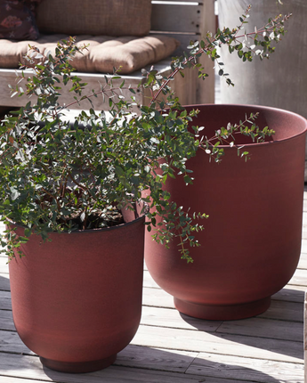Merlot Planter