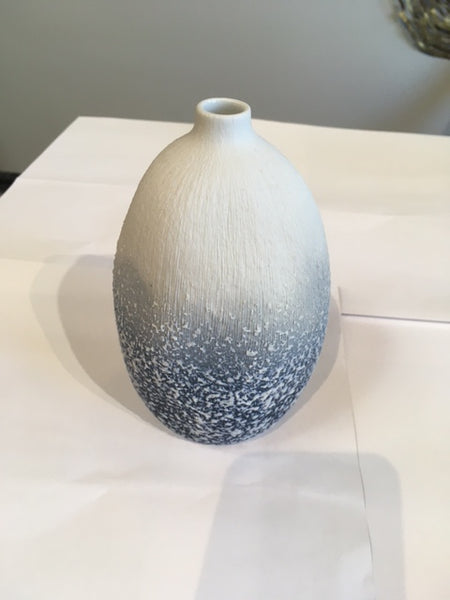 Gugu Vase